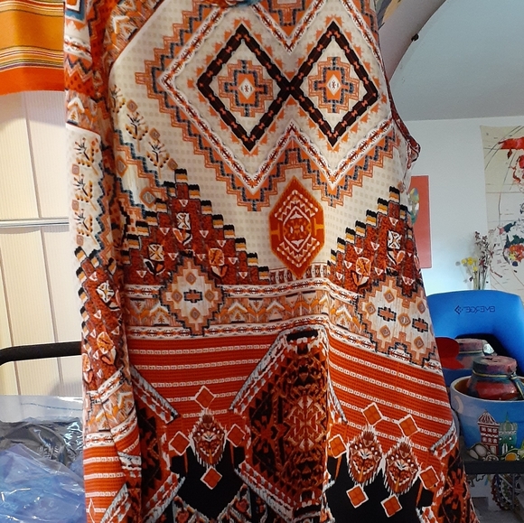 Blouse - Picture 1 of 14